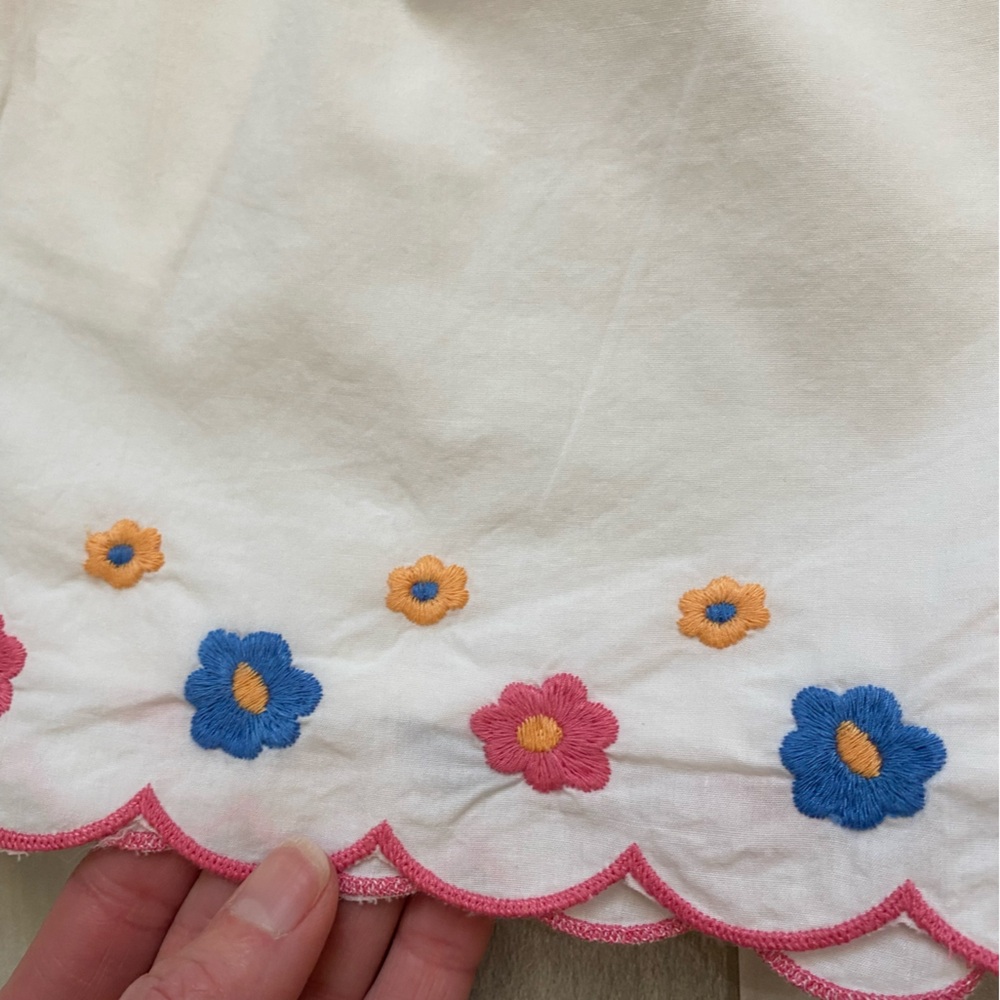 NWT Bisby White Cotton Lined Pull-On Shorts with Colorful Embroidery, girls 14 - Picture 4 of 12